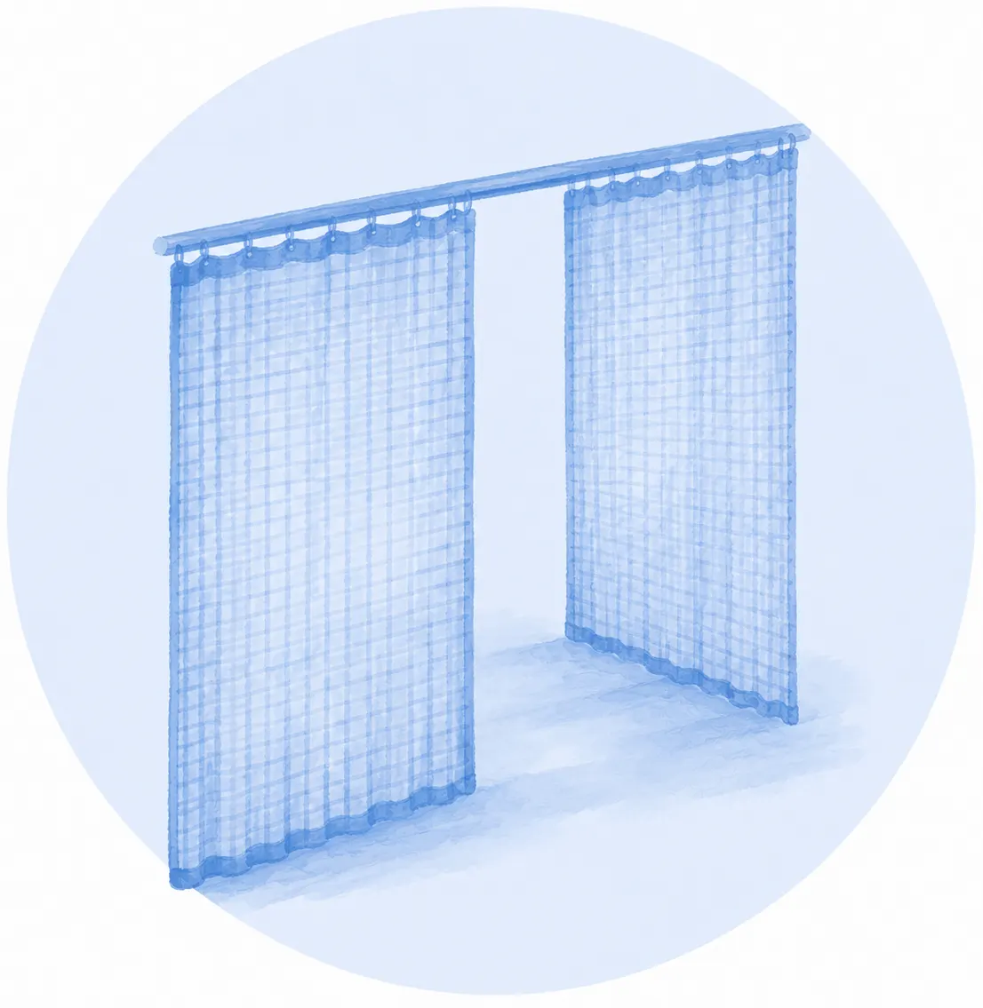 Dos cortinas de red de protección cuadriculada colgadas de un riel, con un paso libre entre ambas, en tonos azules